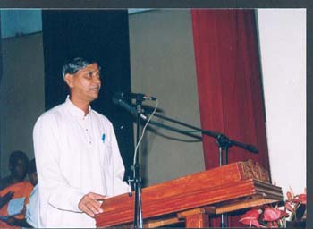 2003.01 04 - Akta Patra Pradanaya ( credential ceremony) at citi hall in Kurunegala about The C18