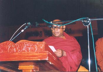 2003.01 04 - Akta Patra Pradanaya ( credential ceremony) at citi hall in Kurunegala about The Ch8