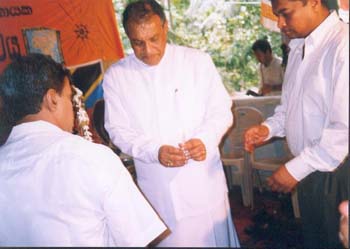 2003.01.23 - Akta Patra Pradanaya at sri visuddharamaya in Kurunegala (8)