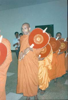 1996 getting BA Degree at BMICH in Colombo (1)