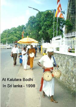 1998 ctober Going to Deliver a special Dhamma talk at Kalutara Bodhi on Full moonday