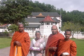 2004 December at Dalada maligawa