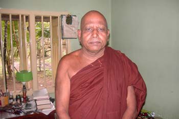 2004 December at Diyakada meditation centre Ven Kottawe sumana thero