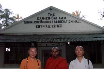2004.10.03 - at Buddhist temple in Dar es salaam before donating wheel chairs to Government (6)