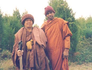 2003 - at laos temple in Usa (2)
