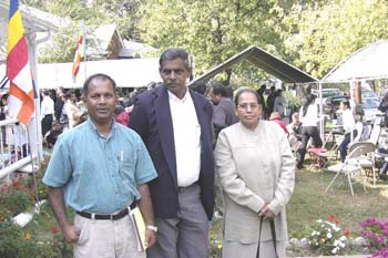 2003 Katina ceremony day at Buddhist centre in Meryland - Washington D (1)