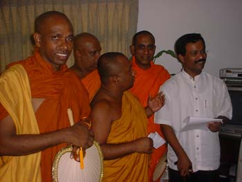 Meeting with Tamil Chelvan in Kilinochchi at his office May 2006 -4
