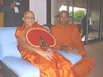 2005.05.18 -  Vesak in Thailand - with Asgiri nayaka thero