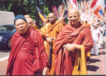 2003 - vesak day procession at london in United Kingdom (3)